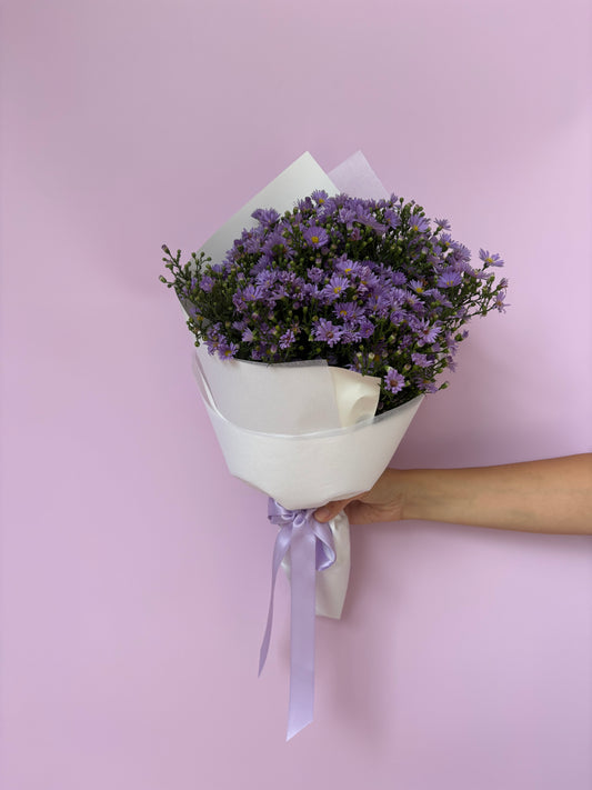 Market bunch of the week EASTER DAISY gift wrapped 💜