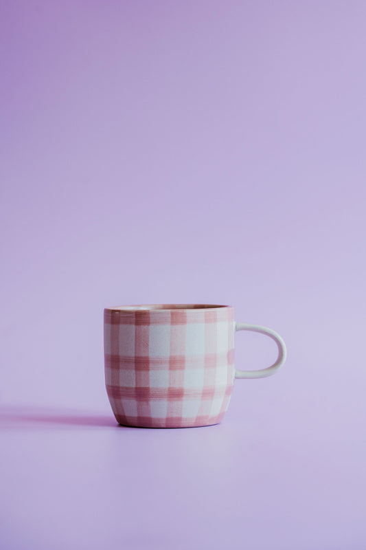 Robert Gordon check mugs